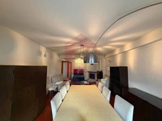 Apartamento T3 para Venda em Vila Verde e Barbudo Foto 8