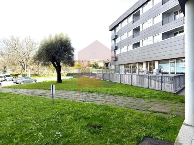 Apartamento T3 para Venda em Vila Verde e Barbudo Foto 28