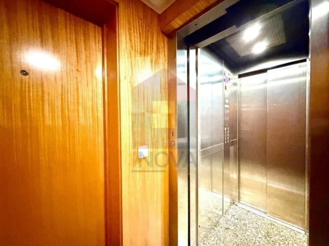 Apartamento T3 para Venda em Vila Verde e Barbudo Foto 23