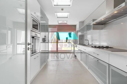 Apartamento T3 para Venda em São Vicente (Braga)