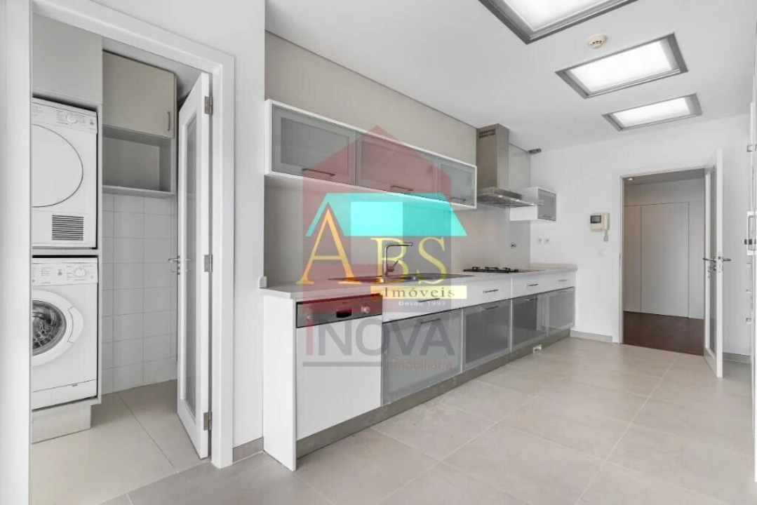 Apartamento T3 para Venda em São Vicente (Braga) Foto 4