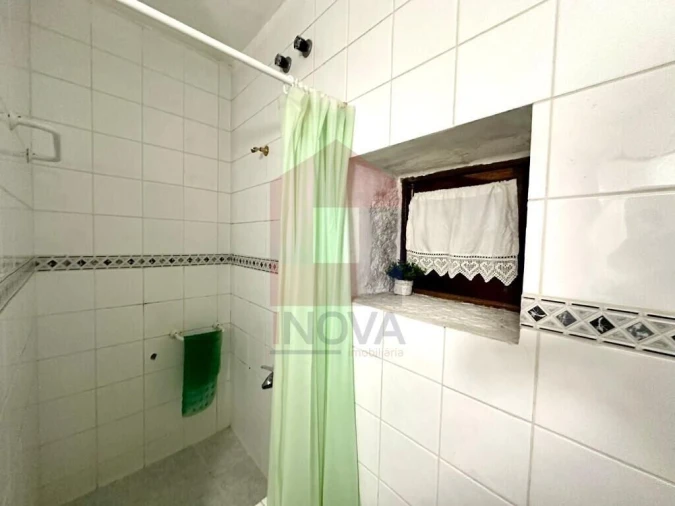 Moradia T3 para Venda em Valdreu Foto 13