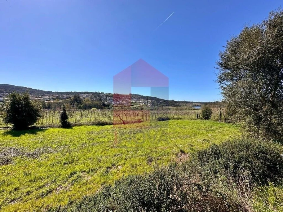 Moradia T3 para Venda em Cabanelas Foto 38