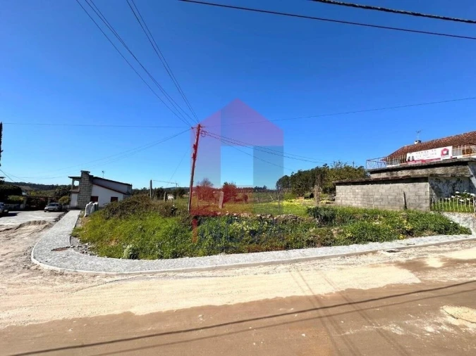 Moradia T3 para Venda em Cabanelas Foto 64