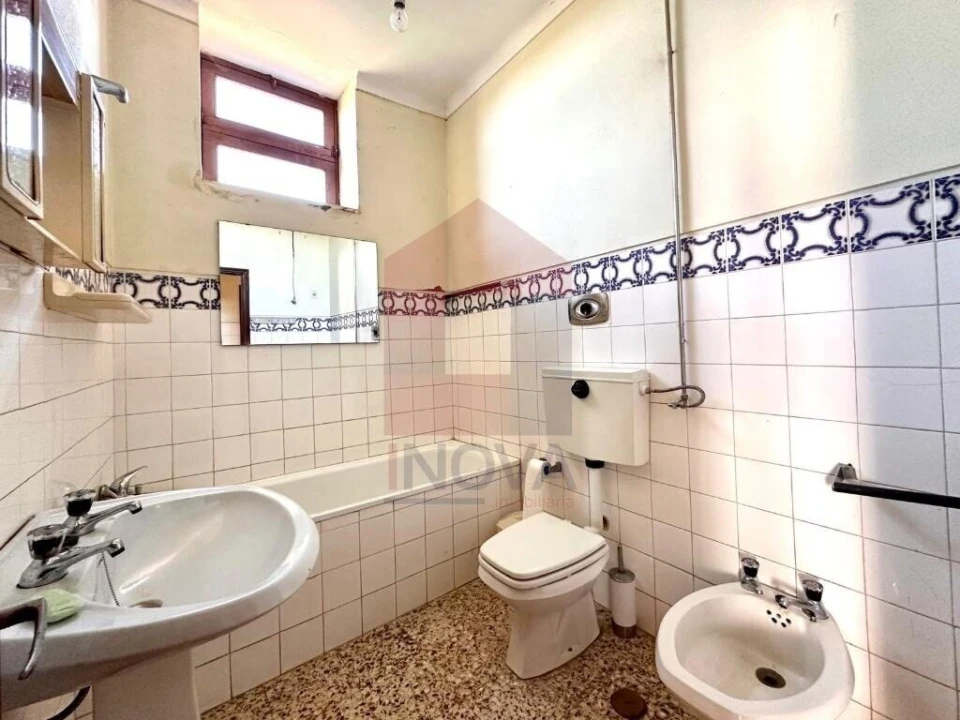 Moradia T3 para Venda em Cabanelas Foto 6