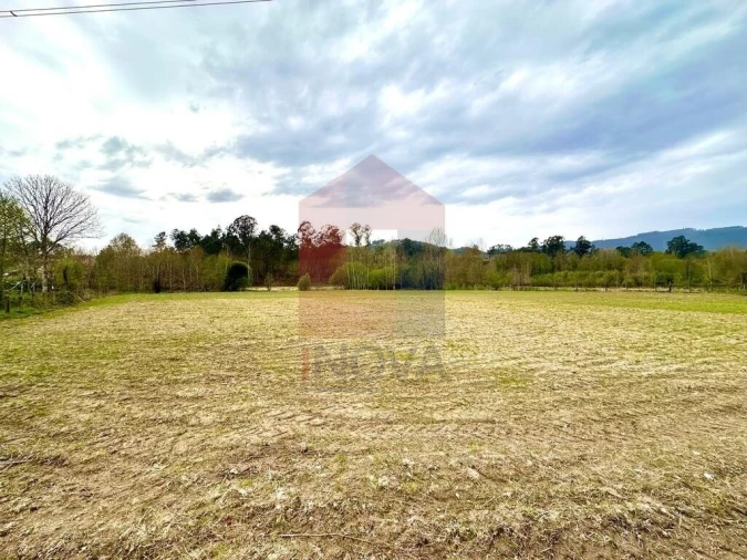 Terreno para Venda em Lanhas Foto 1