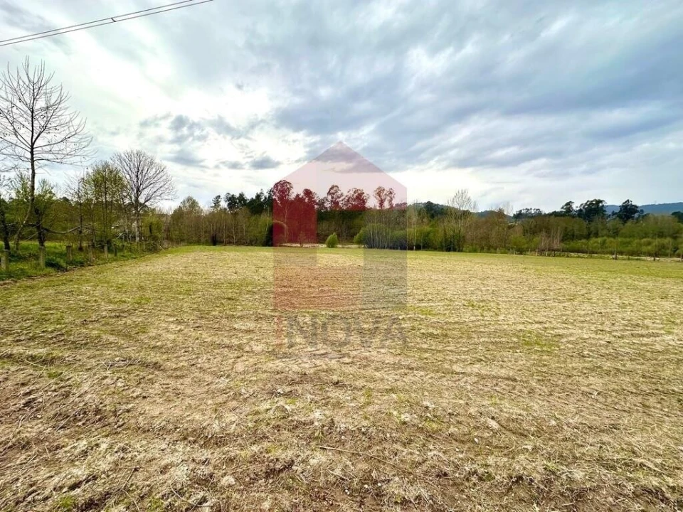 Terreno para Venda em Lanhas Foto 2