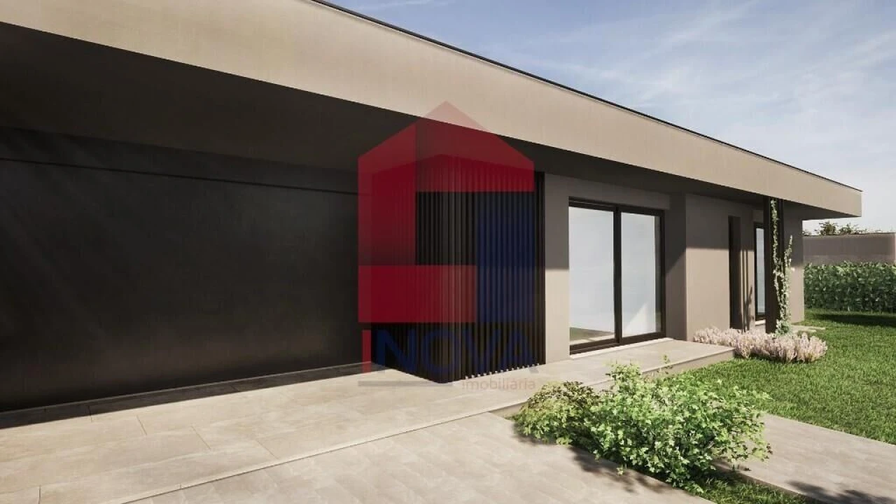 Moradia T3 para Venda em Soutelo Foto 16