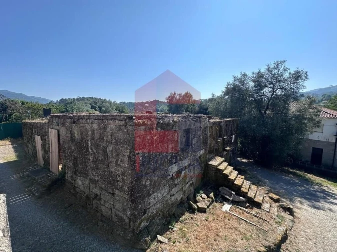 Moradia T0 para Venda em Valdreu Foto 4