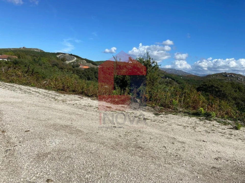 Terreno para Venda em Valdreu Foto 3