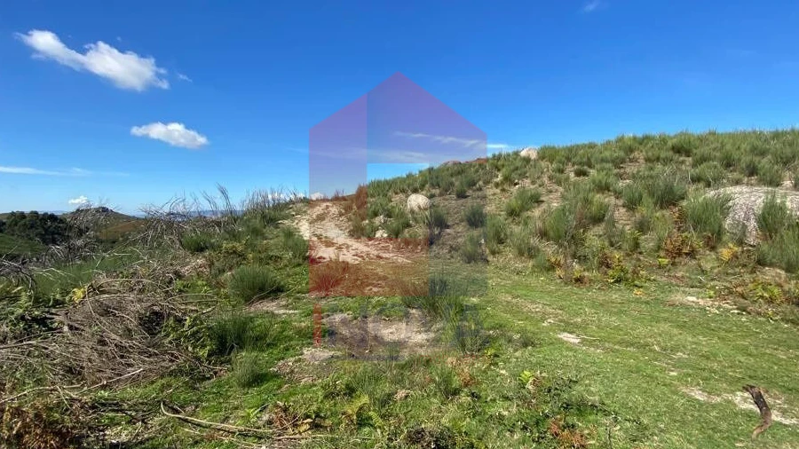 Terreno para Venda em Valdreu