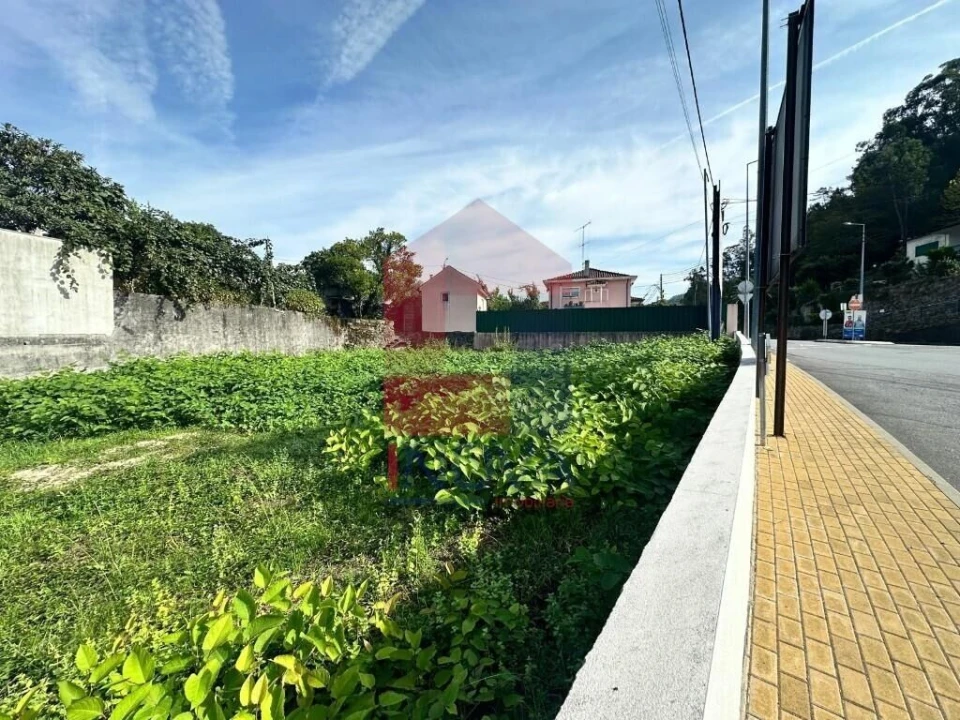 Terreno para Venda em Moimenta Foto 3