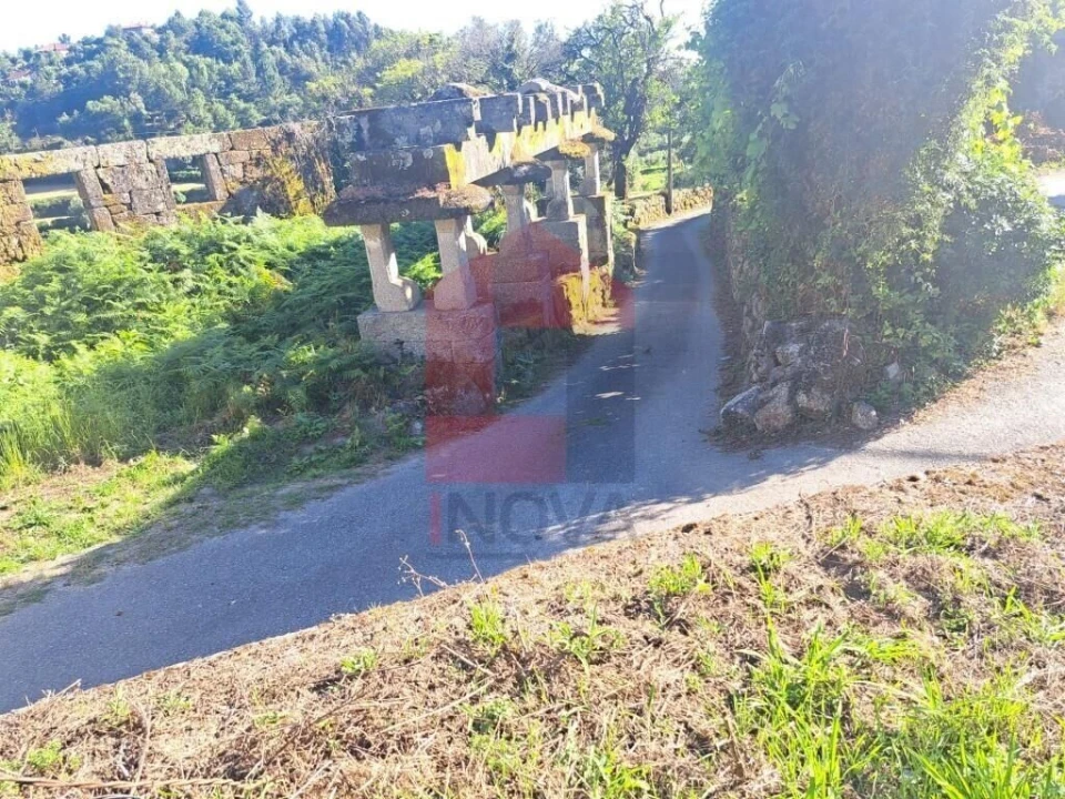 Moradia T0 para Venda em Valdreu Foto 14