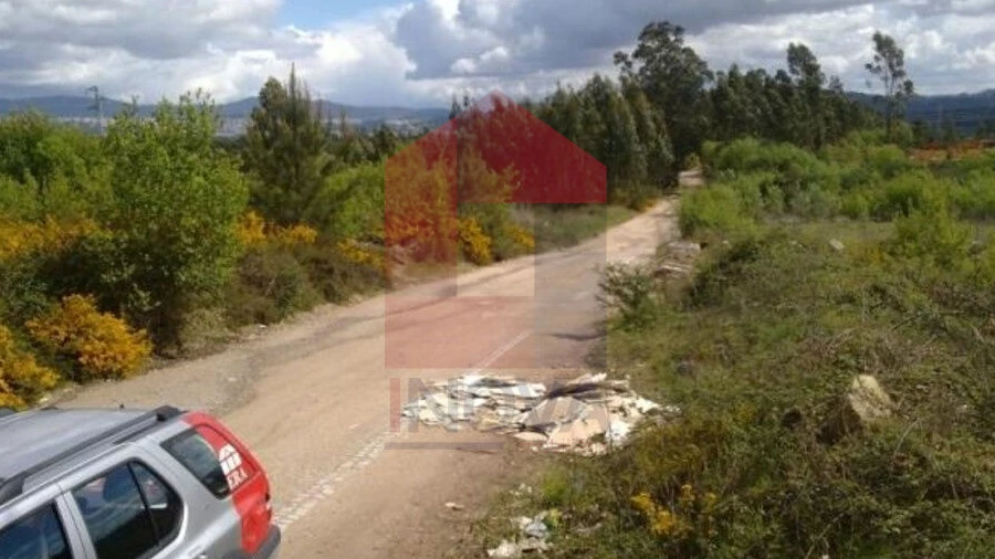 Terreno para Venda em Cabanelas