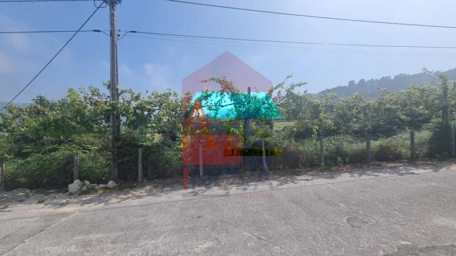 Terreno para Venda em Aboim da Nóbrega e Gondomar