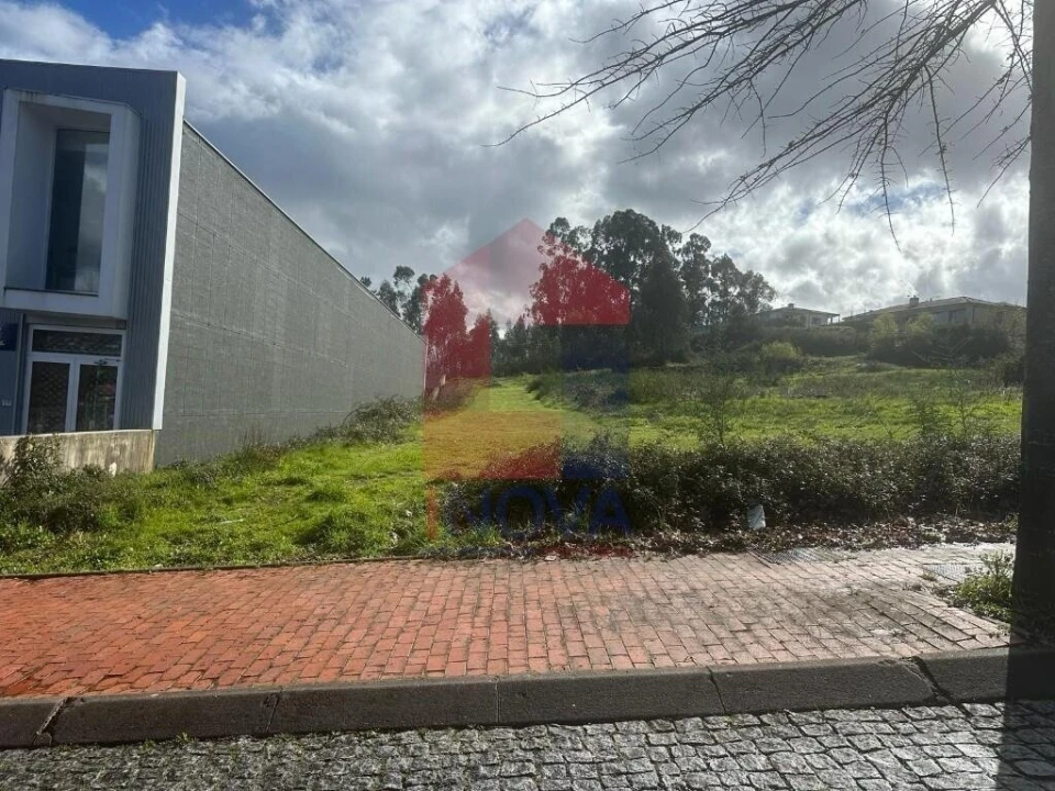 Terreno para Venda em Gême Foto 1