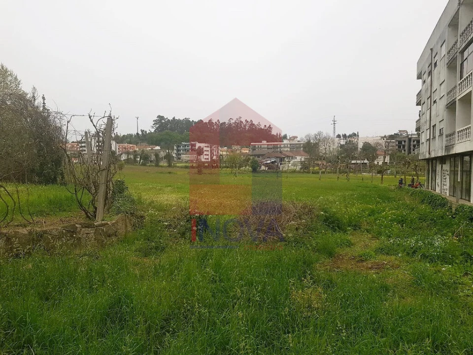 Terreno para Venda em Vila Verde e Barbudo Foto 3