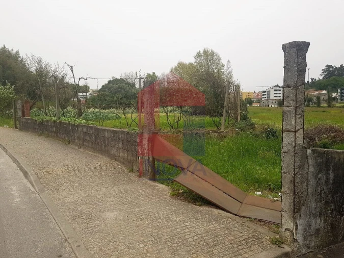 Terreno para Venda em Vila Verde e Barbudo Foto 6