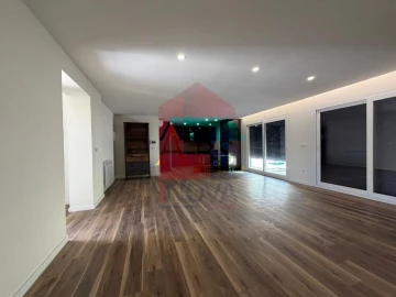 Moradia T3 para Venda em Espinho