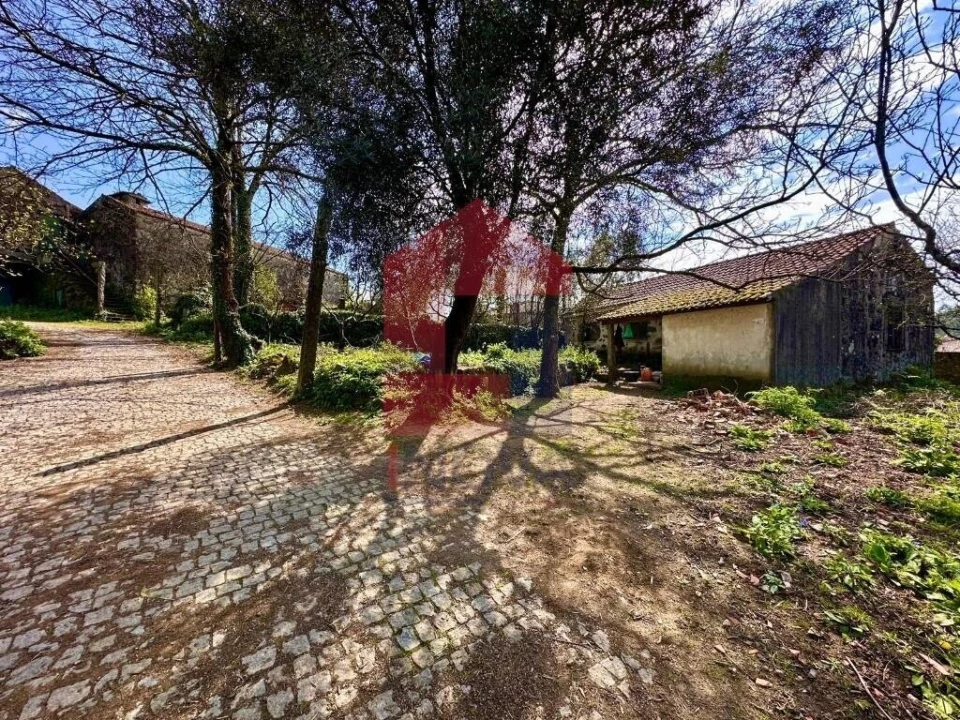 Moradia T6 para Venda em Lanhas Foto 55