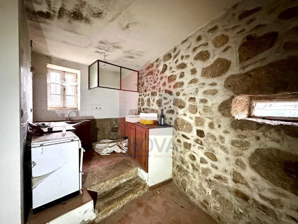 Moradia T6 para Venda em Lanhas Foto 31