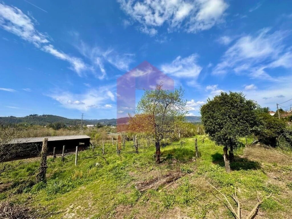 Moradia T6 para Venda em Lanhas Foto 69