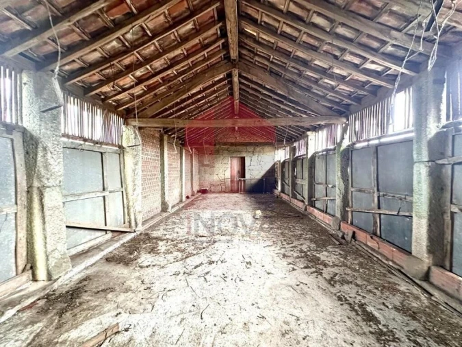 Moradia T6 para Venda em Lanhas Foto 18