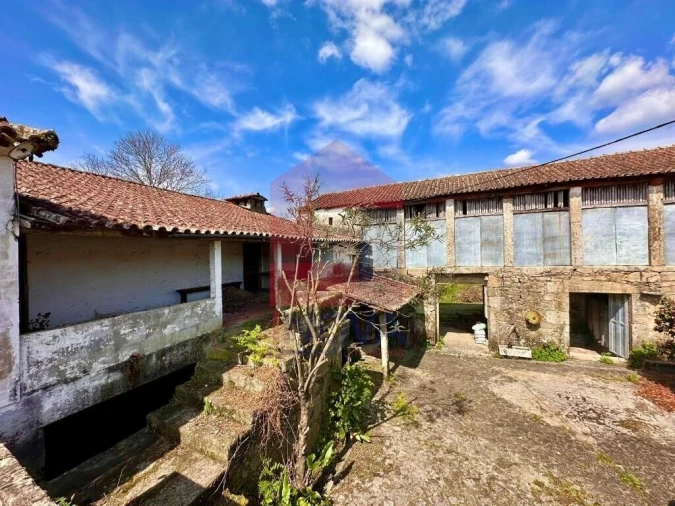 Moradia T6 para Venda em Lanhas Foto 49