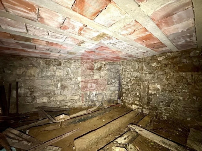 Moradia T6 para Venda em Lanhas Foto 20