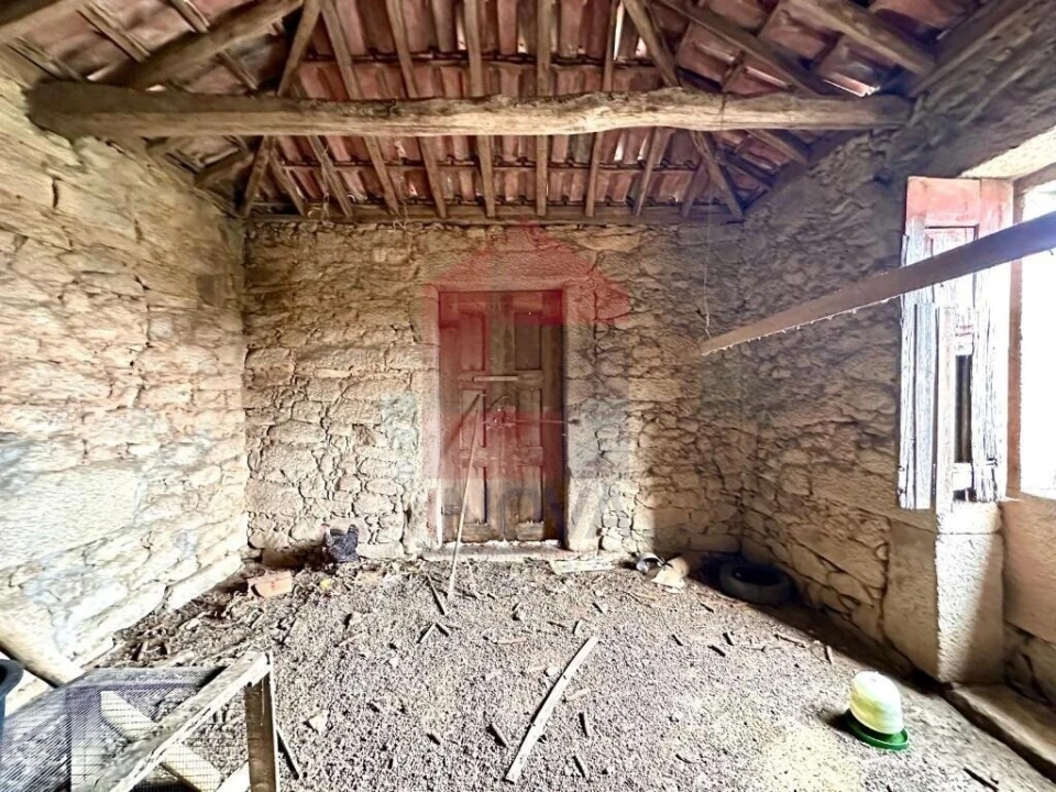 Moradia T6 para Venda em Lanhas Foto 15