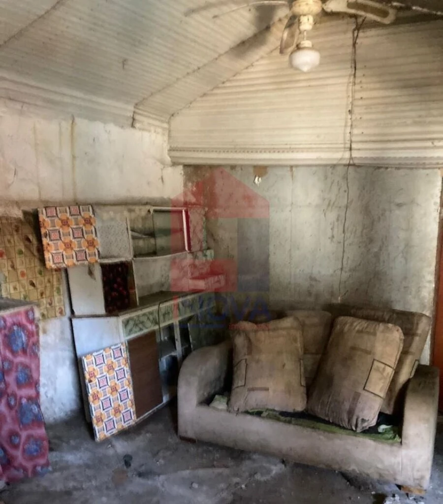 Moradia T0 para Venda em Parada de Gatim Foto 7