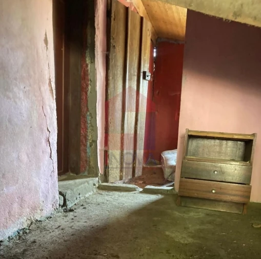 Moradia T0 para Venda em Parada de Gatim Foto 6