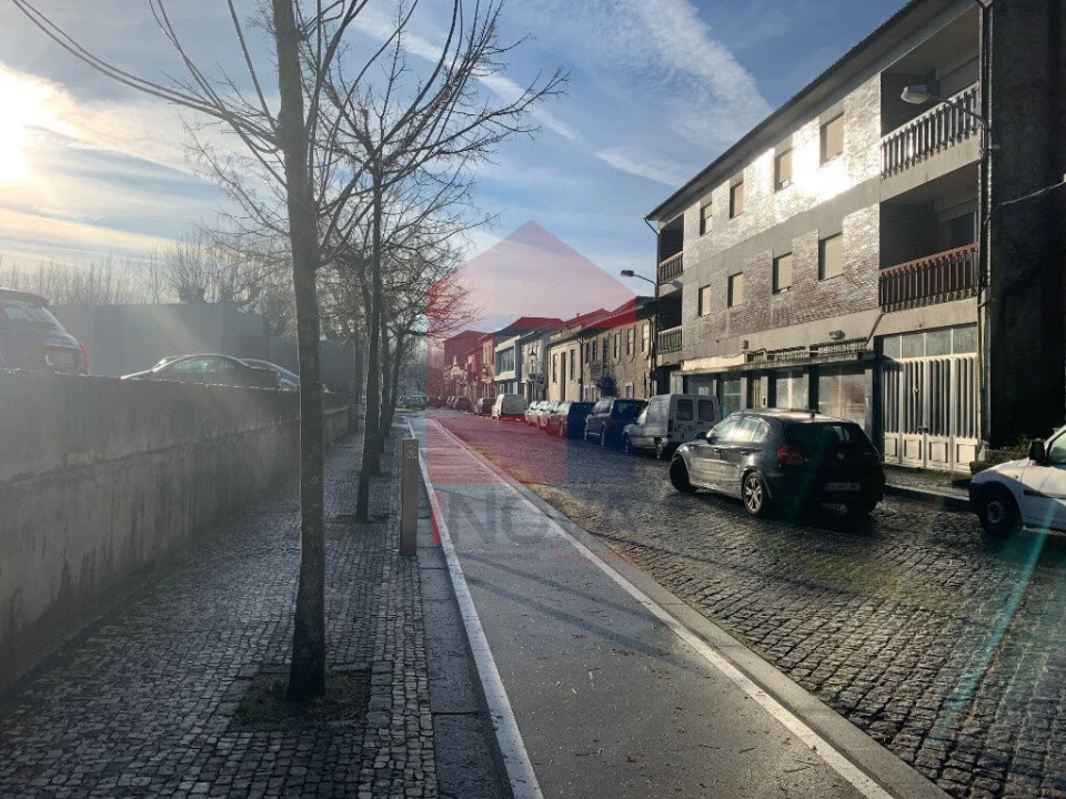 Moradia T0 para Venda em Vila Verde e Barbudo Foto 4