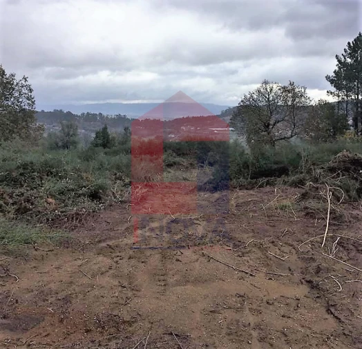 Terreno para Venda em Dossãos Foto 2