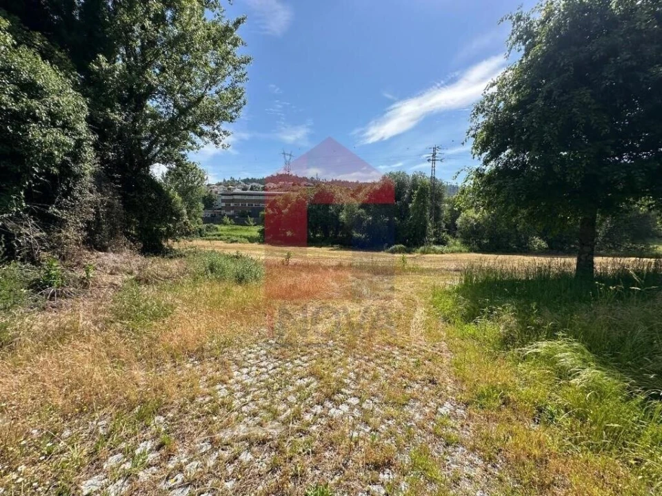 Quinta T5 para Venda em Povoa de Lanhoso (N. Senhora do Amparo) Foto 11