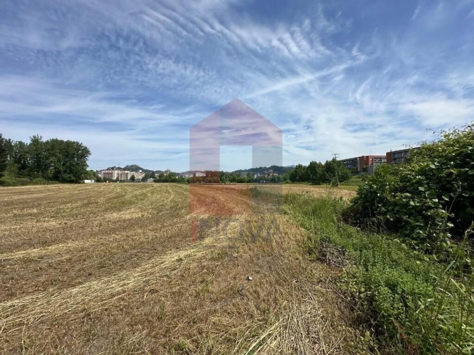 Quinta T5 para Venda em Povoa de Lanhoso (N. Senhora do Amparo) Foto 31