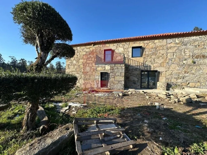 Moradia T2 para Venda em Lanhas Foto 25