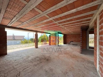 Moradia T3 para Venda em Prado (São Miguel)
