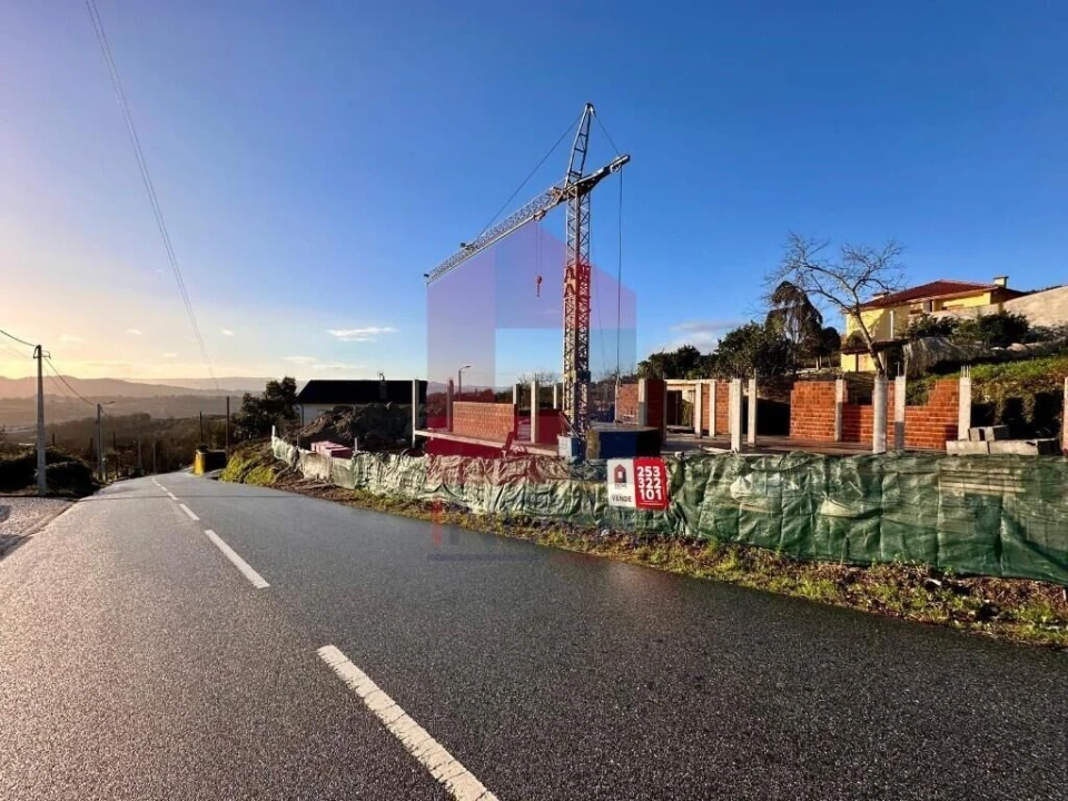 Moradia T3 para Venda em Prado (São Miguel) Foto 18