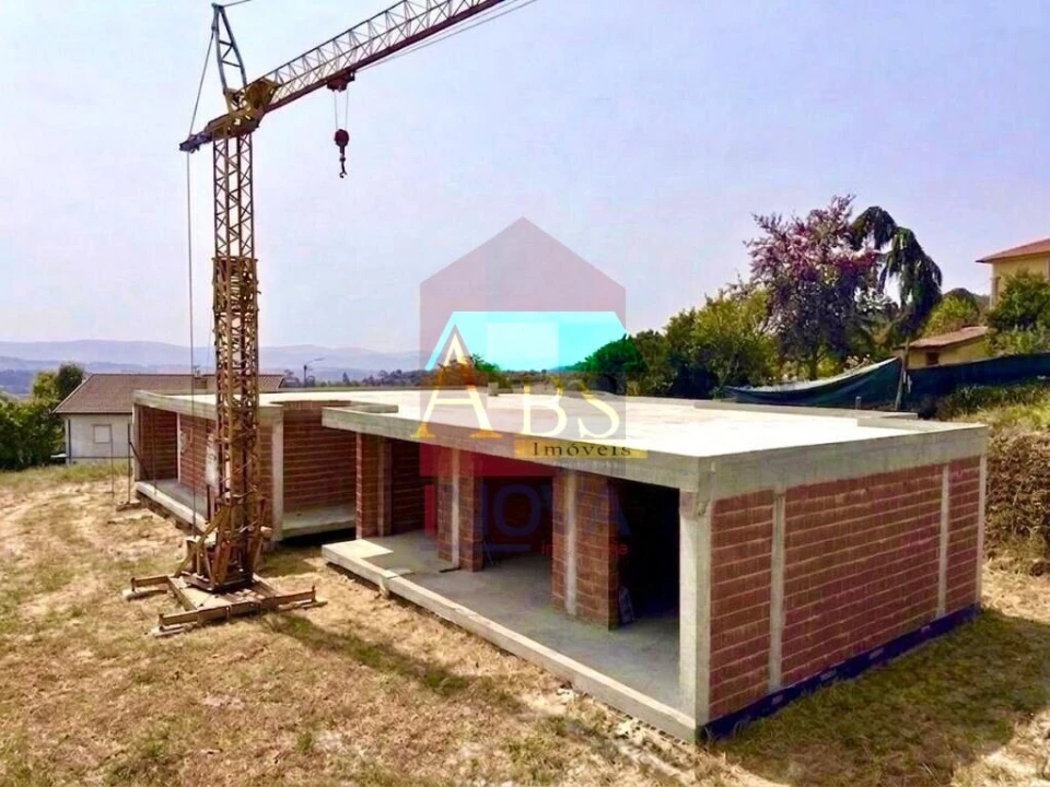 Moradia T3 para Venda em Prado (São Miguel) Foto 2