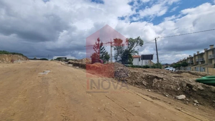Terreno para Venda em Loureira Foto 27