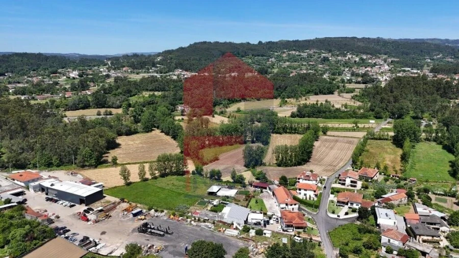 Terreno para Venda em Loureira Foto 58