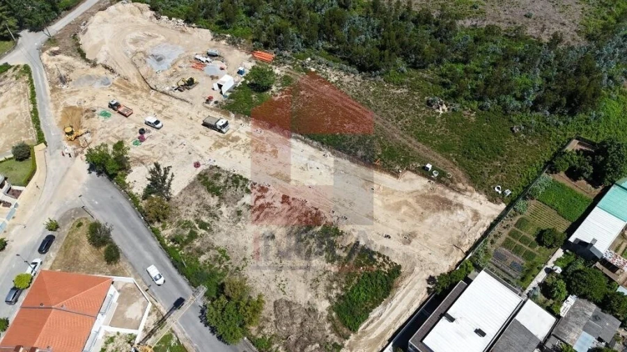 Terreno para Venda em Loureira Foto 42