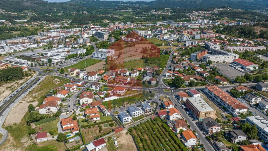 Moradia T3 para Venda em Vila Verde e Barbudo Foto 27
