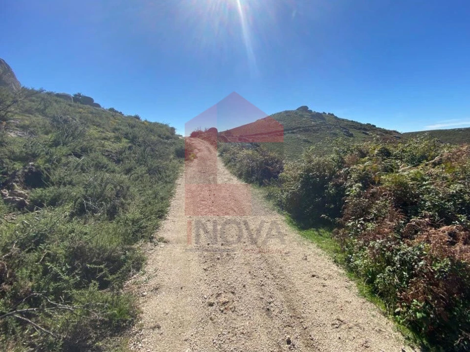 Terreno para Venda em Valdreu Foto 6