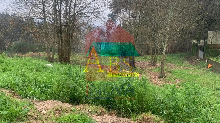 Terreno para Venda em Sabariz