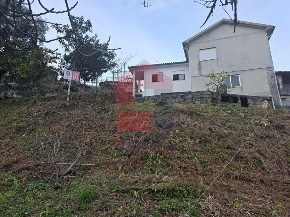 Moradia T2 para Venda em Vila Verde e Barbudo Foto 23