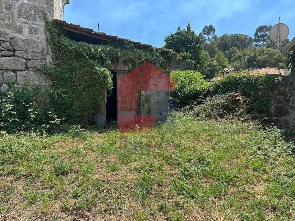 Moradia T1 para Venda em Aboim da Nóbrega e Gondomar Foto 5