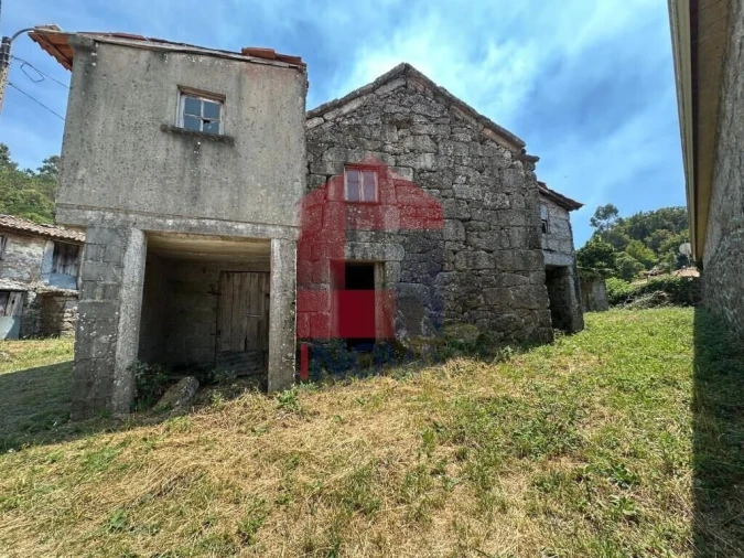 Moradia T1 para Venda em Aboim da Nóbrega e Gondomar