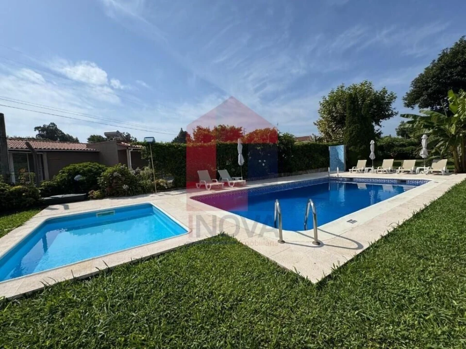 Moradia T5 para Venda em Turiz Foto 71